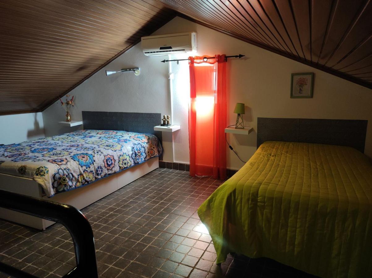 Alojamento local A Giesta Sao Sebastiao da Giesteira Exterior foto